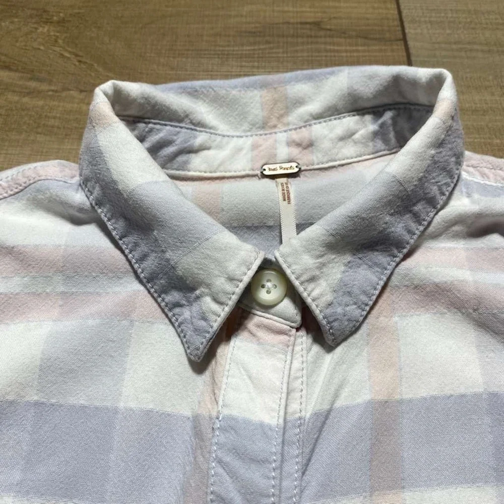 Free‎ People Womens Loveland Pastel Plaid Frayed Hem Button Up Shirt Size Small